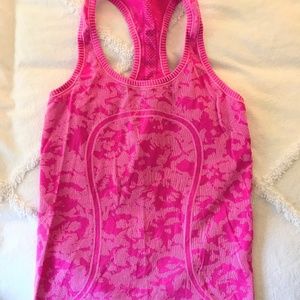 Lululemon Swiftly Tech Racer Back Pink Size 6